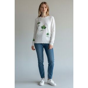 LeRoy Knitwear‎ Vintage Women White Long Sleeve Frog  Sweater Top Size Small